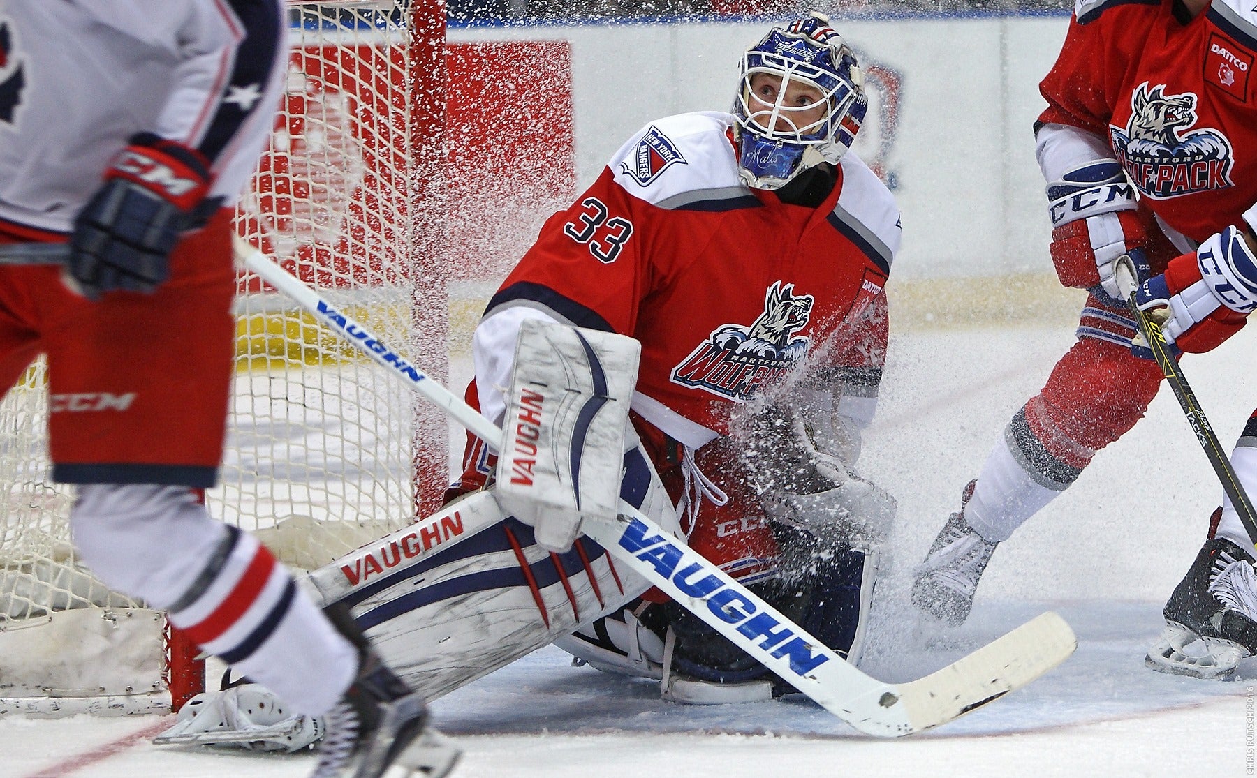 Late Springfield Goal Sinks Wolf Pack