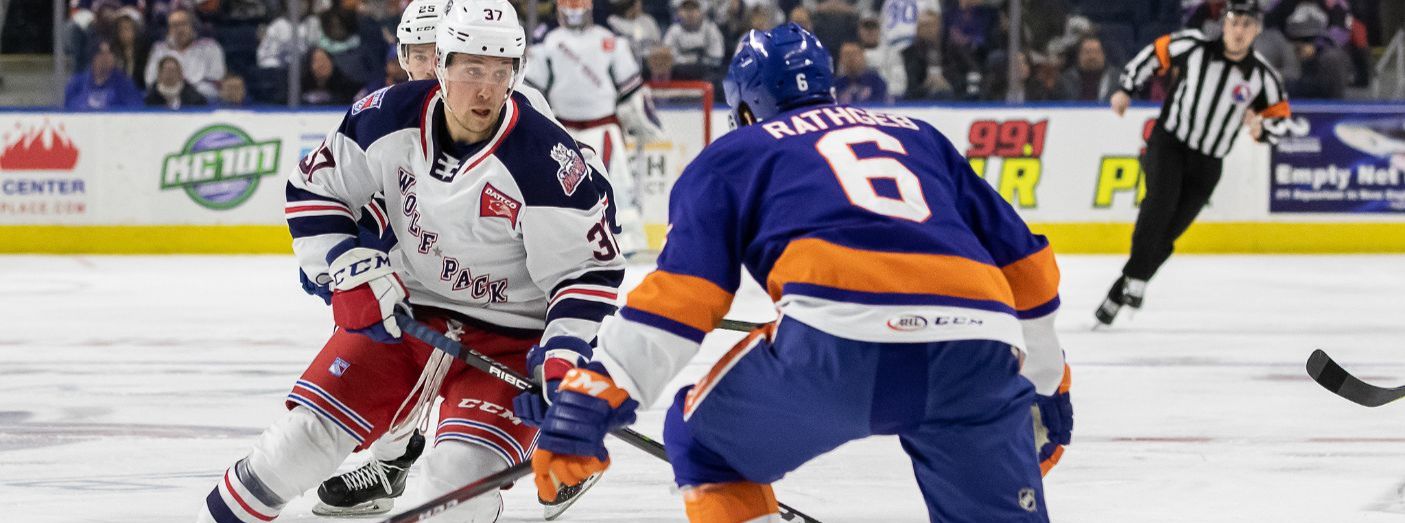 Fontaine's Shorthander, Assist Help Wolf Pack Topple Sound Tigers