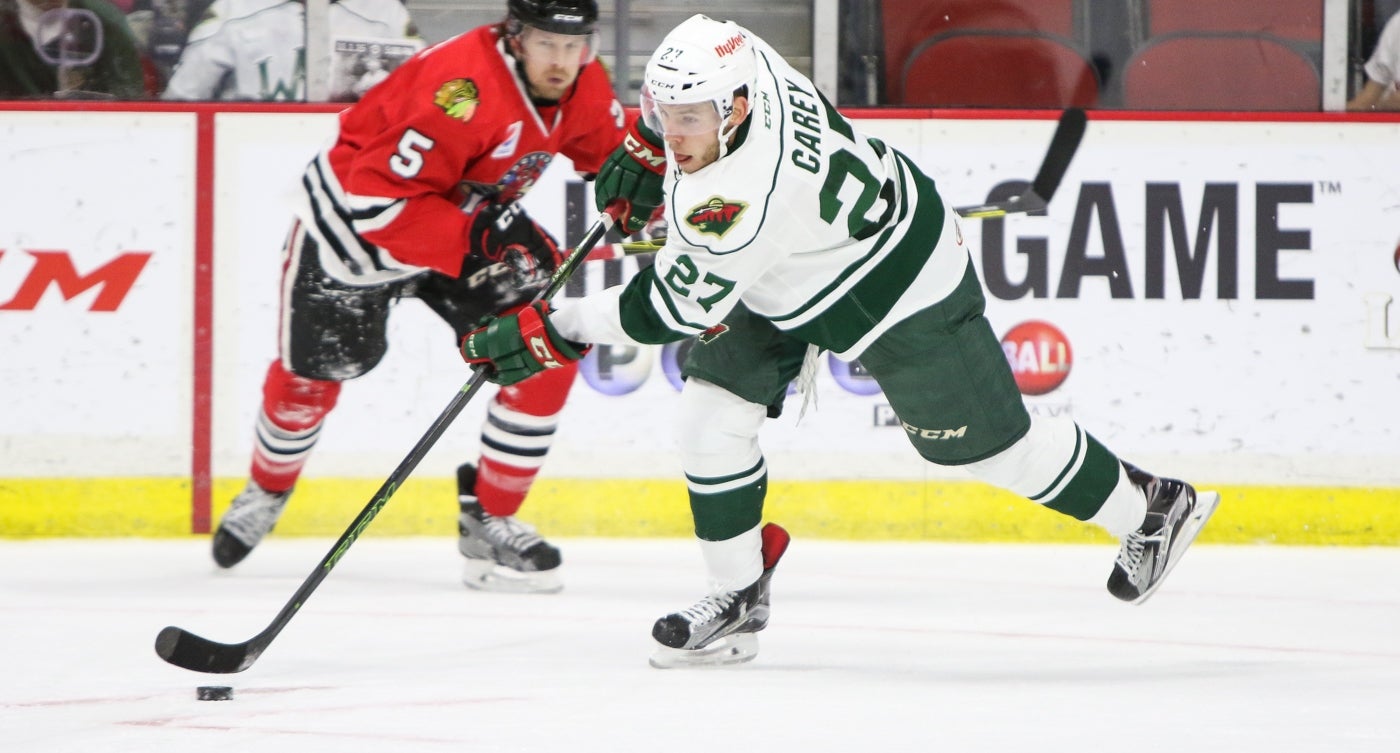 Pack Sign Forward Matt Carey