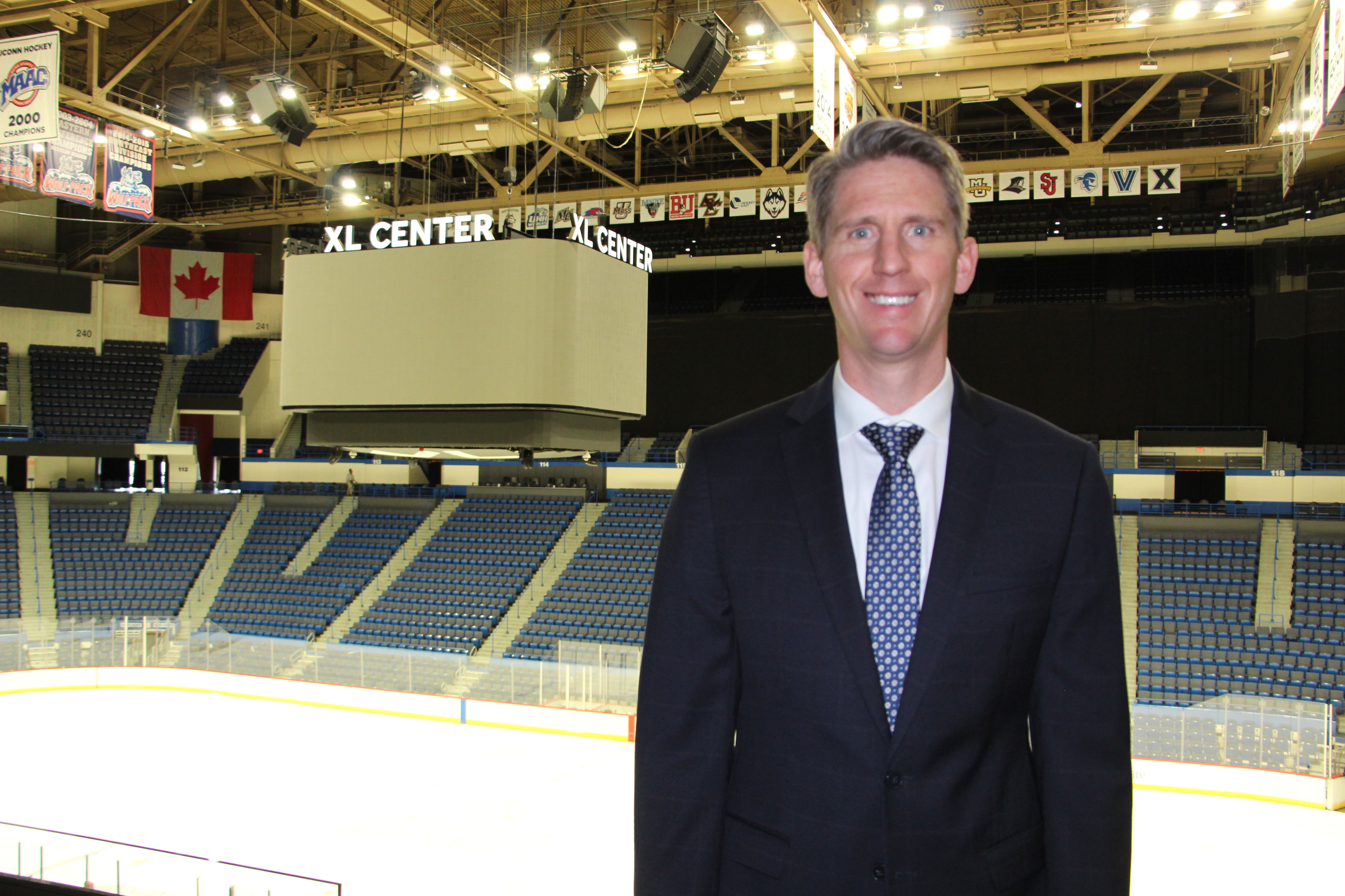 Kris Knoblauch_Head Coach.JPG