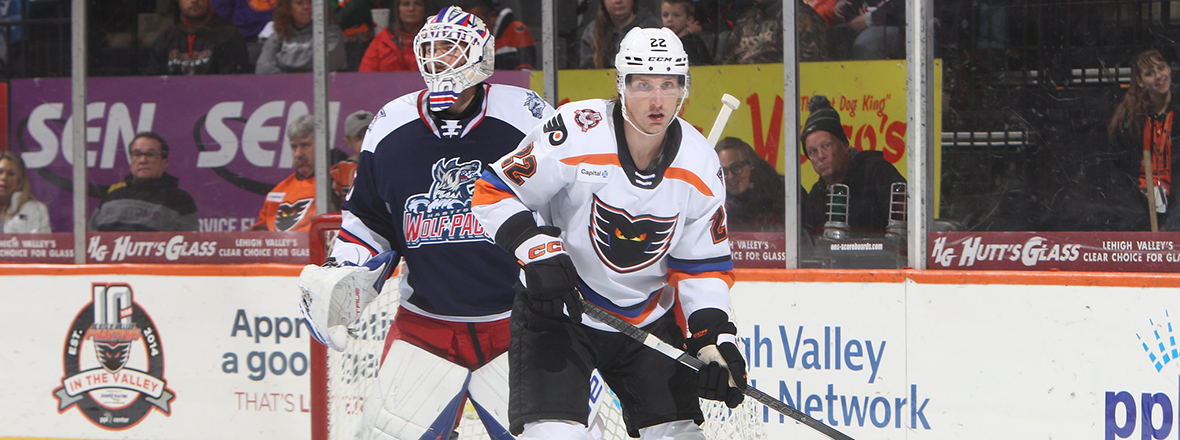 RILEY NASH SCORES TWICE AS PACK TOP PHANTOMS 4-1